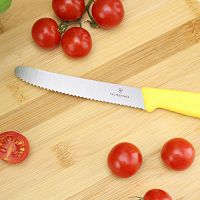 Noże do pomidorów ząbkowane