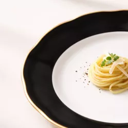 Alaska Circus Black G910