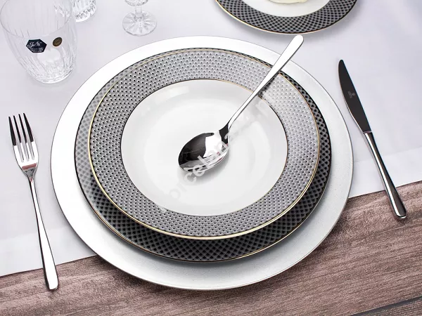 Komplet talerzy na 6 osób (18el) Bogucice - Lumen 990 Komplet talerzy na 6 osób (18el) Bogucice - Lumen 990