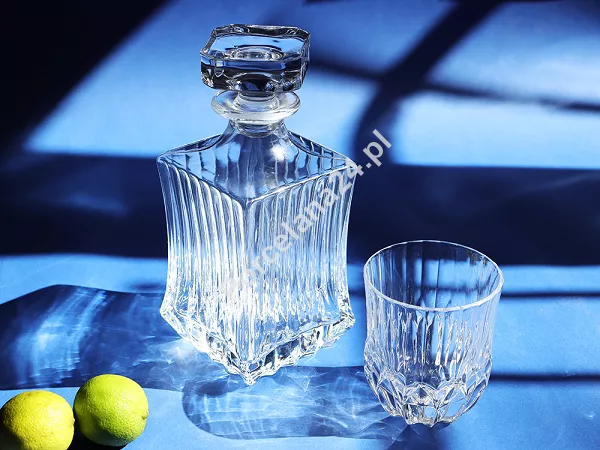 Kpl. do whisky 0,35 L (6 szt.) + karafka 0,75 L (1 szt.)  RCR - Adagio 4SB.AD.246370 Kpl. do whisky 0,35 L (6 szt.) + karafka 0,75 L (1 szt.)  RCR - Adagio 4SB.AD.246370