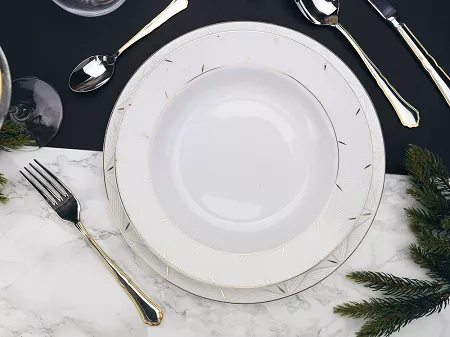 Komplet talerzy na 6 osób (18 el) Chodzież - Yvonne G896 Kropla Złota