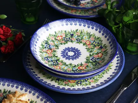 Komplet talerzy na 6 osób (18 el.) Bolesławiec - Kwiatowy Ogród