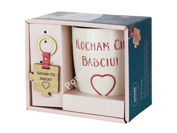 Kubek baryłka 0,34 L z drewnianym brelokiem Altom Design -  Kocham Cię Babciu 07.BAB.2695 Kubek baryłka 0,34 L z drewnianym brelokiem Altom Design -  Kocham Cię Babciu 07.BAB.2695