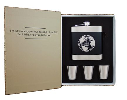 Zestaw piersiówka 180 ml i 3 kieliszki w książce - KW6O5