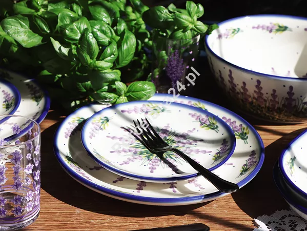 Serwis obiadowy na 6 osób (21el.) Bolesławiec - Lawendowy Zakątek Serwis obiadowy na 6 osób (21el.) Bolesławiec - Lawendowy Zakątek