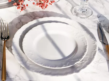 Komplet talerzy na 6 osób (18el) Ćmielów - Rococo 0001