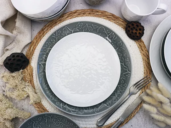 Serwis obiadowo-herbaciany na 6 osób (26 el) Lubiana - Hanami Klasyczna Biel / Kamienna Szarość Serwis obiadowo-herbaciany na 6 osób (26 el) Lubiana - Hanami Klasyczna Biel / Kamienna Szarość