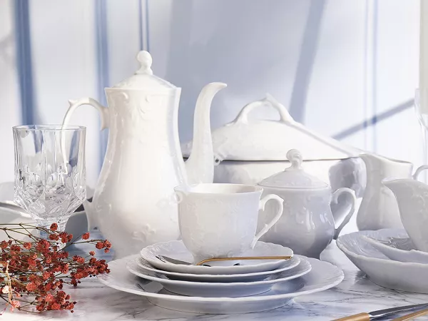 Serwis obiadowo - kawowy na 12 osób (82 el) Ćmielów - Rococo 0001 Serwis obiadowo - kawowy na 12 osób (82 el) Ćmielów - Rococo 0001