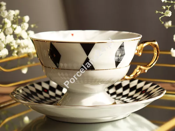 Filiżanka ze spodkiem 0,18 L / 14 cm Ćmielów - Alaska Dama Kier G539 Filiżanka ze spodkiem 0,18 L / 14 cm Ćmielów - Alaska Dama Kier G539
