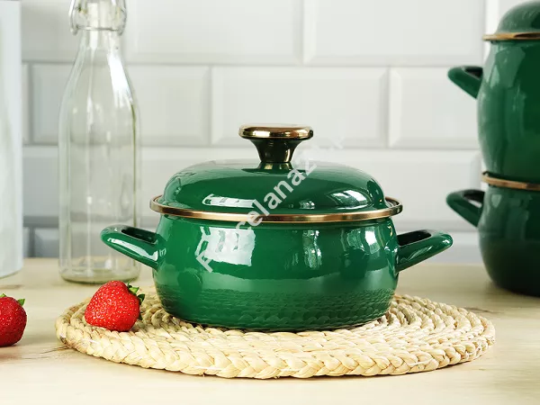 Garnek z pokrywką 1,5 L Emalia Metalac - Dark Green 1ME.DG.G16N Garnek z pokrywką 1,5 L Emalia Metalac - Dark Green 1ME.DG.G16N