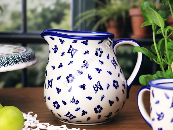 Dzbanek 1,5 L Bolesławiec - Niebieskie Motyle gat. I Dzbanek 1,5 L Bolesławiec - Niebieskie Motyle gat. I