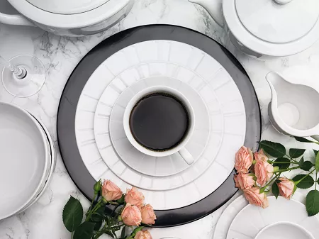 Serwis obiadowo - herbaciany na 12 osób (82el) Ćmielów - Oktawa biała 0001