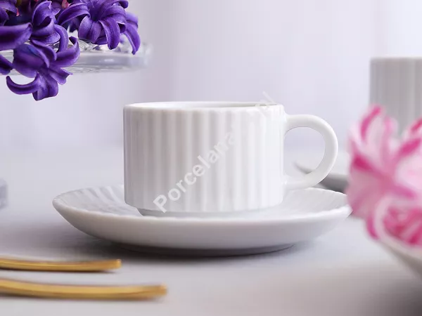 Filiżanka sztaplowana ze spodkiem 0,08 L / 12 cm Lubiana - Daisy Filiżanka sztaplowana ze spodkiem 0,08 L / 12 cm Lubiana - Daisy