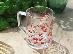 Kubek szklany 270 ml Glasmark - Nico - Czereśnie 4G.83-0270-40796