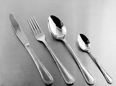 Komplet sztućców 24 cz. na 6 sób Pintinox 1929 - Filet (2.5 mm) 23.FIL.K24