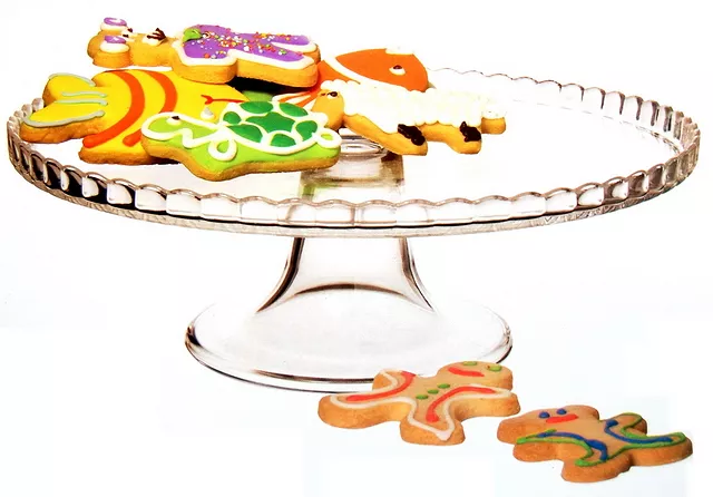 Patera na nodze 32 cm (rant góra) Pasabahce - Patisserie 1D.PAT.95117G Patera na nodze 32 cm (rant góra) Pasabahce - Patisserie 1D.PAT.95117G