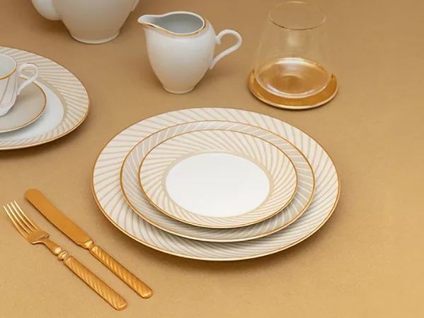 Serwis obiadowy na 12 osób (42 el.) Porcel - Flare Serwis obiadowy na 12 osób (42 el.) Porcel - Flare