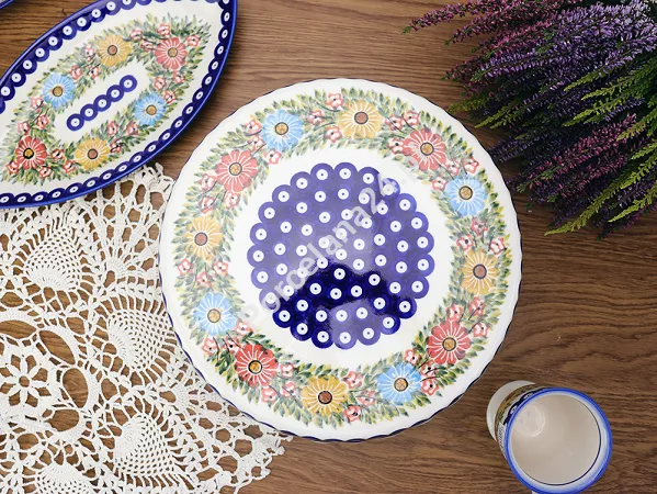 Patera na nodze 27 cm Bolesławiec - Rajska Łąka gat. I Patera na nodze 27 cm Bolesławiec - Rajska Łąka gat. I