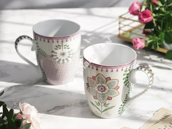 Komplet 2 kubków 0,35 L Pip Studio - Lily & Lotus 51.L&L.002.482 Komplet 2 kubków 0,35 L Pip Studio - Lily & Lotus 51.L&L.002.482