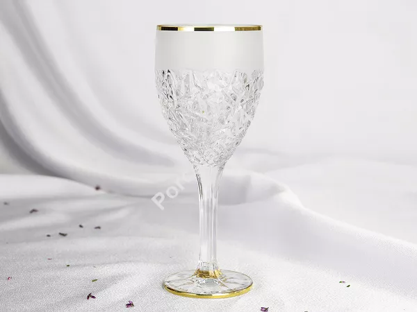 Kpl. kieliszków do wina czerwonego 270 ml (6szt) Bohemia - Nicolette Gold 4SB.NIG.028771 Kpl. kieliszków do wina czerwonego 270 ml (6szt) Bohemia - Nicolette Gold 4SB.NIG.028771