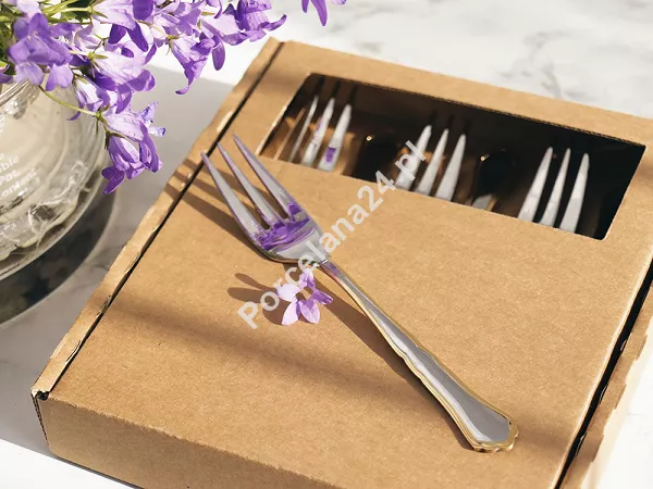 Komplet 6 widelczyków do ciasta 15,1 cm Pintinox 1929 - Settecento (3.0 mm) złocony GIFT BOX Komplet 6 widelczyków do ciasta 15,1 cm Pintinox 1929 - Settecento (3.0 mm) złocony GIFT BOX