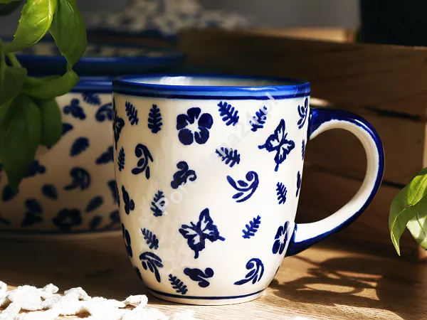 Kubek 0,3 L Bolesławiec - Niebieskie Motyle gat. I Kubek 0,3 L Bolesławiec - Niebieskie Motyle gat. I