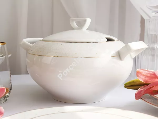 Waza 3,0 L Chodzież - Yvonne AP02 Złota Helena Waza 3,0 L Chodzież - Yvonne AP02 Złota Helena
