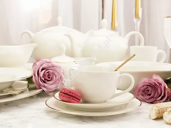 Serwis obiadowo - herbaciany na 12 osób (105 el.) Bogucice - Lolita Cream Gold 1258 Serwis obiadowo - herbaciany na 12 osób (105 el.) Bogucice - Lolita Cream Gold 1258