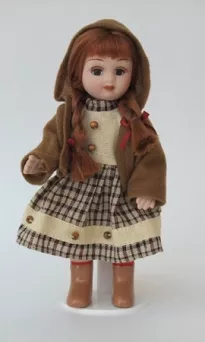 Lalka porcelanowa 16,5 cm Villa Italia - Doris LL700