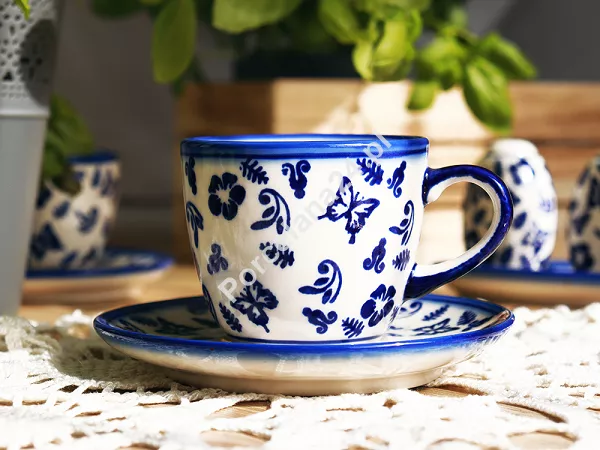 Filiżanka ze spodkiem 0,22 L / 14 cm Bolesławiec - Niebieskie Motyle gat. I Filiżanka ze spodkiem 0,22 L / 14 cm Bolesławiec - Niebieskie Motyle gat. I