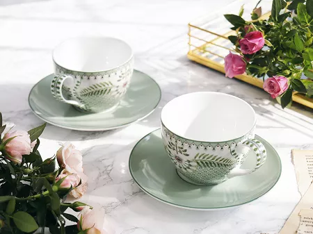 Komplet 2 filiżanek ze spodkiem 0,3 L Pip Studio - Lily & Lotus Light Green 51.L&LLG.004.204