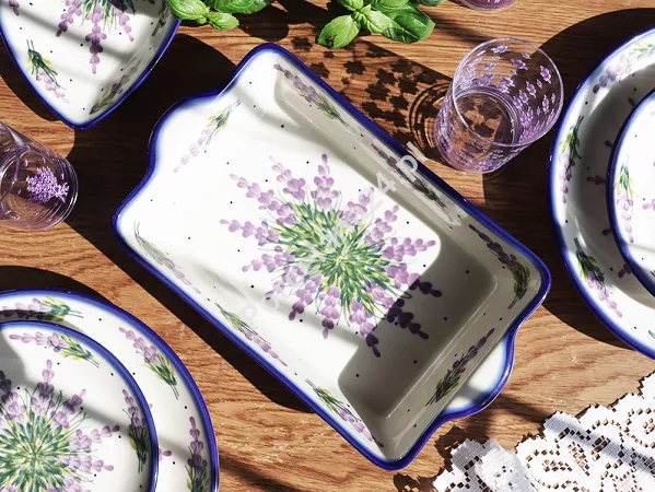 Naczynie do zapiekania 29 cm prostokątne Bolesławiec - Lawendowy Zakątek Naczynie do zapiekania 29 cm prostokątne Bolesławiec - Lawendowy Zakątek