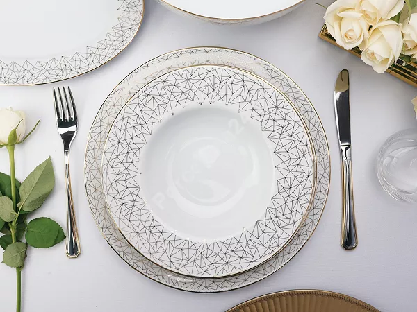 Serwis obiadowy na 12 osób (43 el.) Porcel - Sunstone Serwis obiadowy na 12 osób (43 el.) Porcel - Sunstone