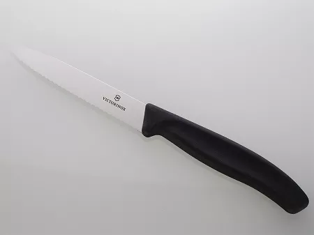 Nóż ząbkowany 10 cm Victorinox - Swiss Classic Black V.SC.B.6.7733