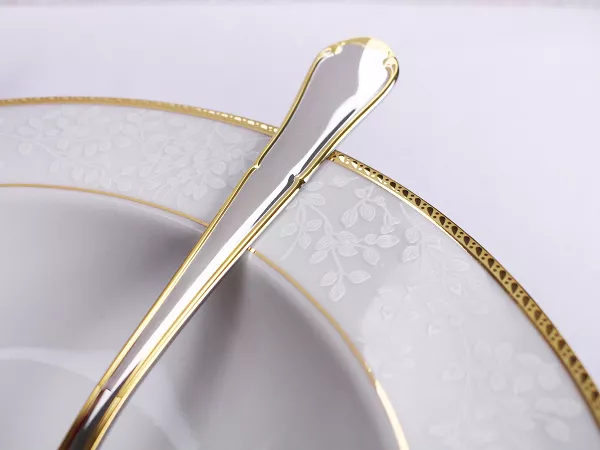 Talerz deserowy 17 cm Bogucice - New Hollis Gold 641 Talerz deserowy 17 cm Bogucice - New Hollis Gold 641