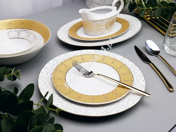 Serwis obiadowy na 6 osób (24 el) Ćmielów - Jenny Solaris White - Gold Serwis obiadowy na 6 osób (24 el) Ćmielów - Jenny Solaris White - Gold