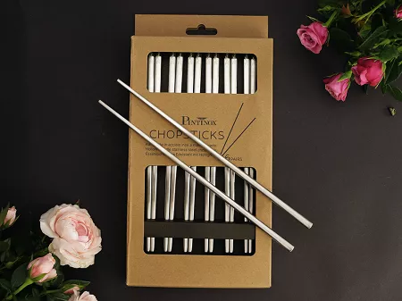 Zestaw stalowych pałeczek do sushi (12 el.) Pintinox - Kwadratowe satynowane 23.PAT.K12S