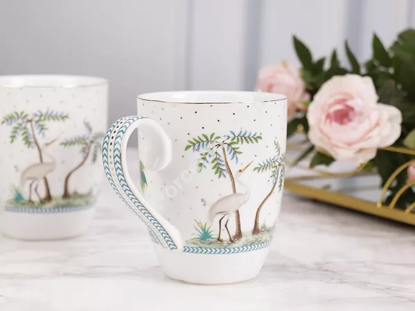 Komplet 2 kubków 0,35 L Pip Studio - Jolie Dots Gold 51.JDG.002.248 Komplet 2 kubków 0,35 L Pip Studio - Jolie Dots Gold 51.JDG.002.248