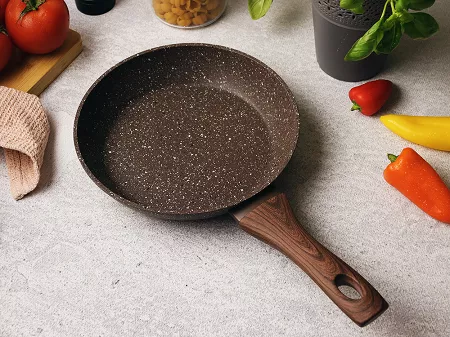 Patelnia 22 cm PINTINOX - Chalet 23.CHA.2522