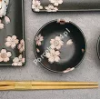 Zestaw do sushi dla 2 osób (4 el.) z pałeczkami Tokyo Design Studio - Sakura Black 33760