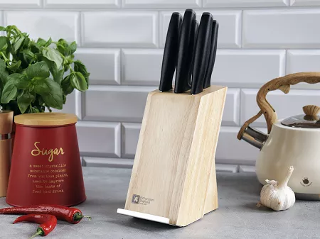 Komplet noży kuchennych (5el) w bloku Amefa / Richardson Sheffield - ADVANTAGE b. drewniany