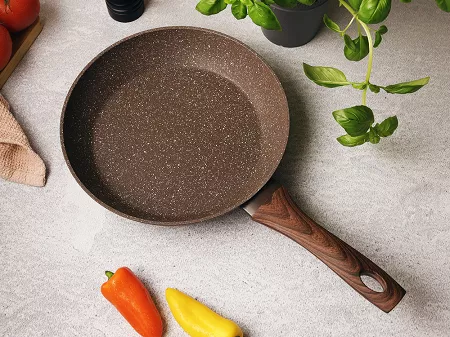 Patelnia 28 cm PINTINOX - Chalet 23.CHA.2528