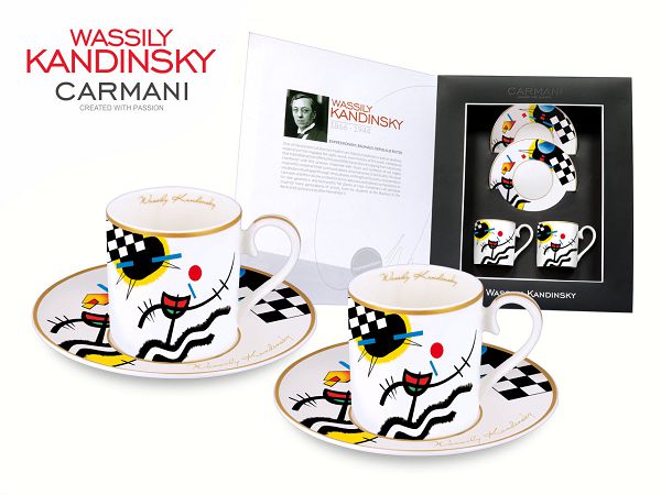 Komplet 2 filiżanek ze spodkiem mocca Carmani - Wassily Kandinsky Contrasting Sounds 33.046-0107 Komplet 2 filiżanek ze spodkiem mocca Carmani - Wassily Kandinsky Contrasting Sounds 33.046-0107