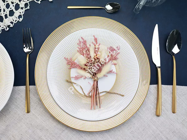 Komplet talerzy na 6 osób (18 el) Bogucice - Luce 1261 Komplet talerzy na 6 osób (18 el) Bogucice - Luce 1261