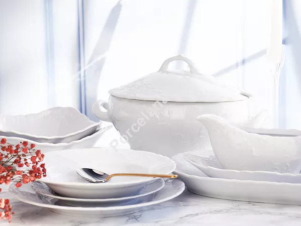 Serwis obiadowy na 12 osób (43 el) Ćmielów - Rococo 0001 Serwis obiadowy na 12 osób (43 el) Ćmielów - Rococo 0001