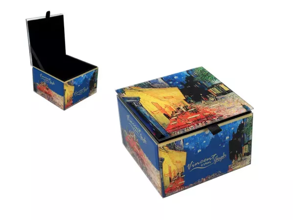 Szkatułka szlana na biżuterię 10 cm Carmani - V. van Gogh, Taras Kawiarni w Nocy 33.195-9032 Szkatułka szlana na biżuterię 10 cm Carmani - V. van Gogh, Taras Kawiarni w Nocy 33.195-9032