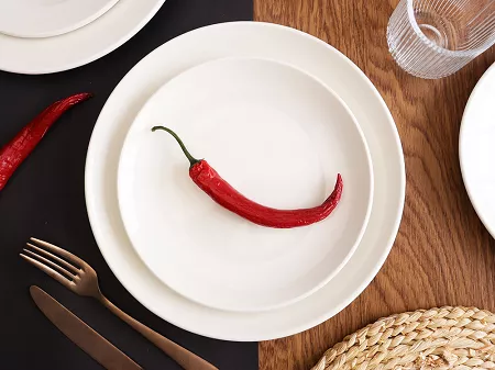 Komplet talerzy 6 osób (18 el.) (gładki) Rinart - Banquet ecru