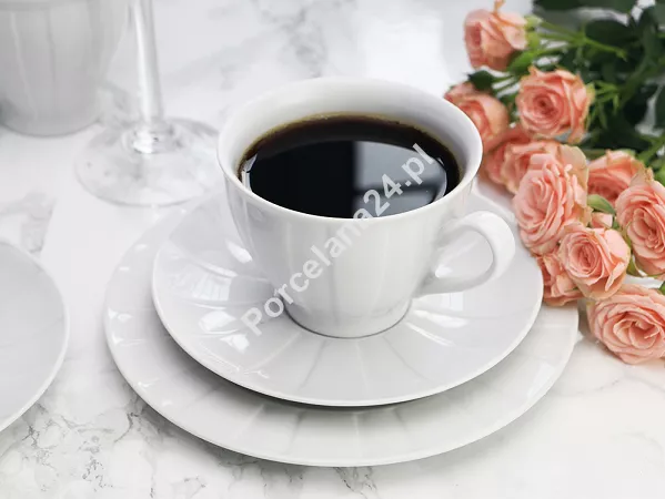 Komplet do herbaty (kawy) na 6 osób (18el) Ćmielów - Oktawa biała 0001 Komplet do herbaty (kawy) na 6 osób (18el) Ćmielów - Oktawa biała 0001