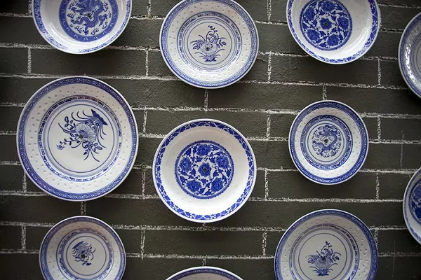 Porcelana jako element zdobniczy do wnętrz